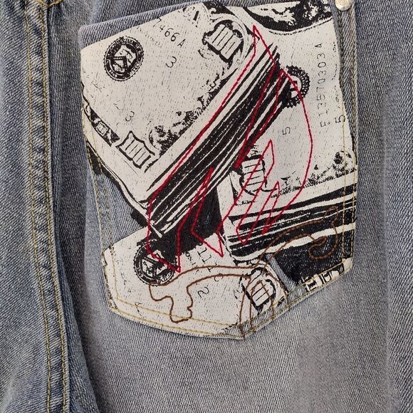 Vintage Johnny Blaze jean shorts - Picture 4 of 9